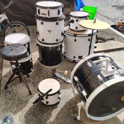 Drum Set 