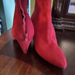 Red Suede Ankle Boots (Dream Paws). Size 11