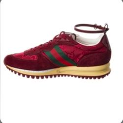 Authentic Burgundy Women Gucci Shoes Size 38(8)