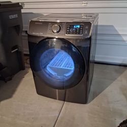 Samsung Gas Dryer With Steam Function Excellent Working Condition