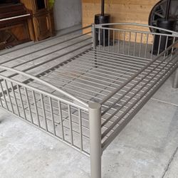 Full Size Metal Bed