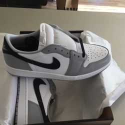New Men’s Air Jordan 1 Low Retro OG size 11