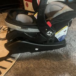 Baby Trend Infant Car Seat