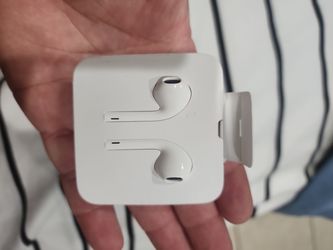 Wired Earphones