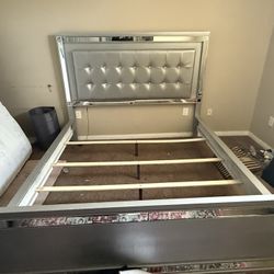 Modern Silver Mirrored King Bed Frame – Tufted Headboard