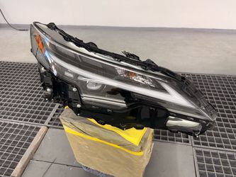 2024 Lexus RX350 / RX350h OEM Right (Passenger) Bi LED Headlight