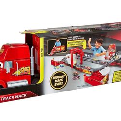 Disney Cars Super Track Mack Playset