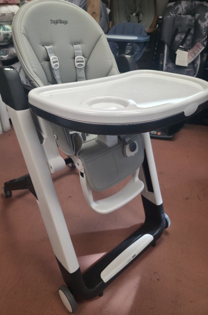 Peg Perego Siesta High Chair 