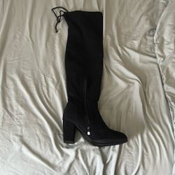 NEW - Size 8/8.5 Black Slightly Over Knee/Thigh High boots 