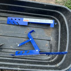 Werner Brand Steel Adjustable Roof Bracket