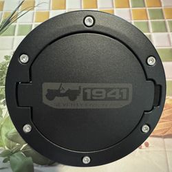 07-18 Jeep Wrangler Blk Gas Filler Cover 