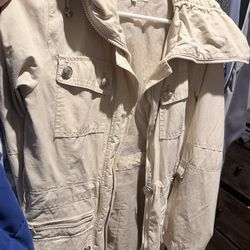 Laundry jacket size small