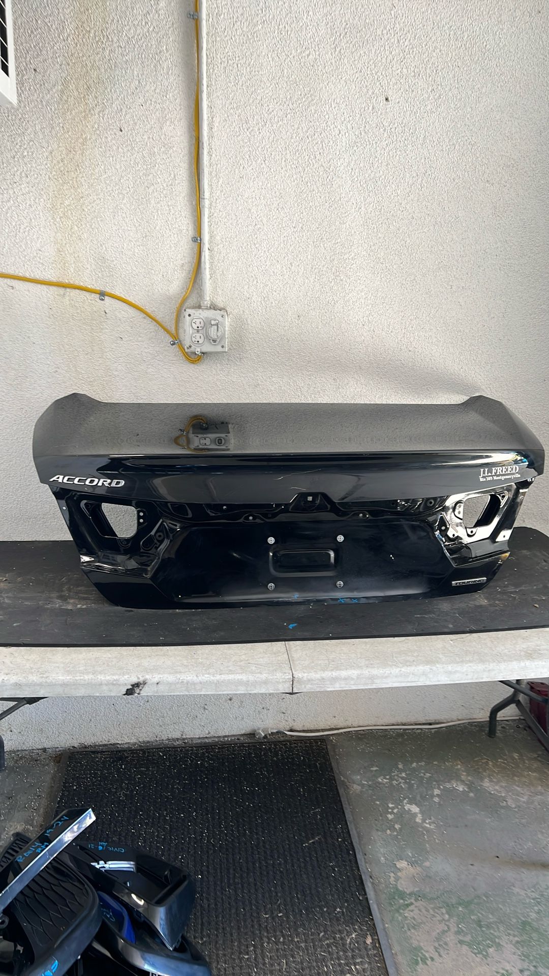 2017-2022 HONDA ACCORD TRUNK OEM