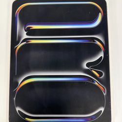 Mint Condition iPad Pro 13 Inch M4 With Apple Care 