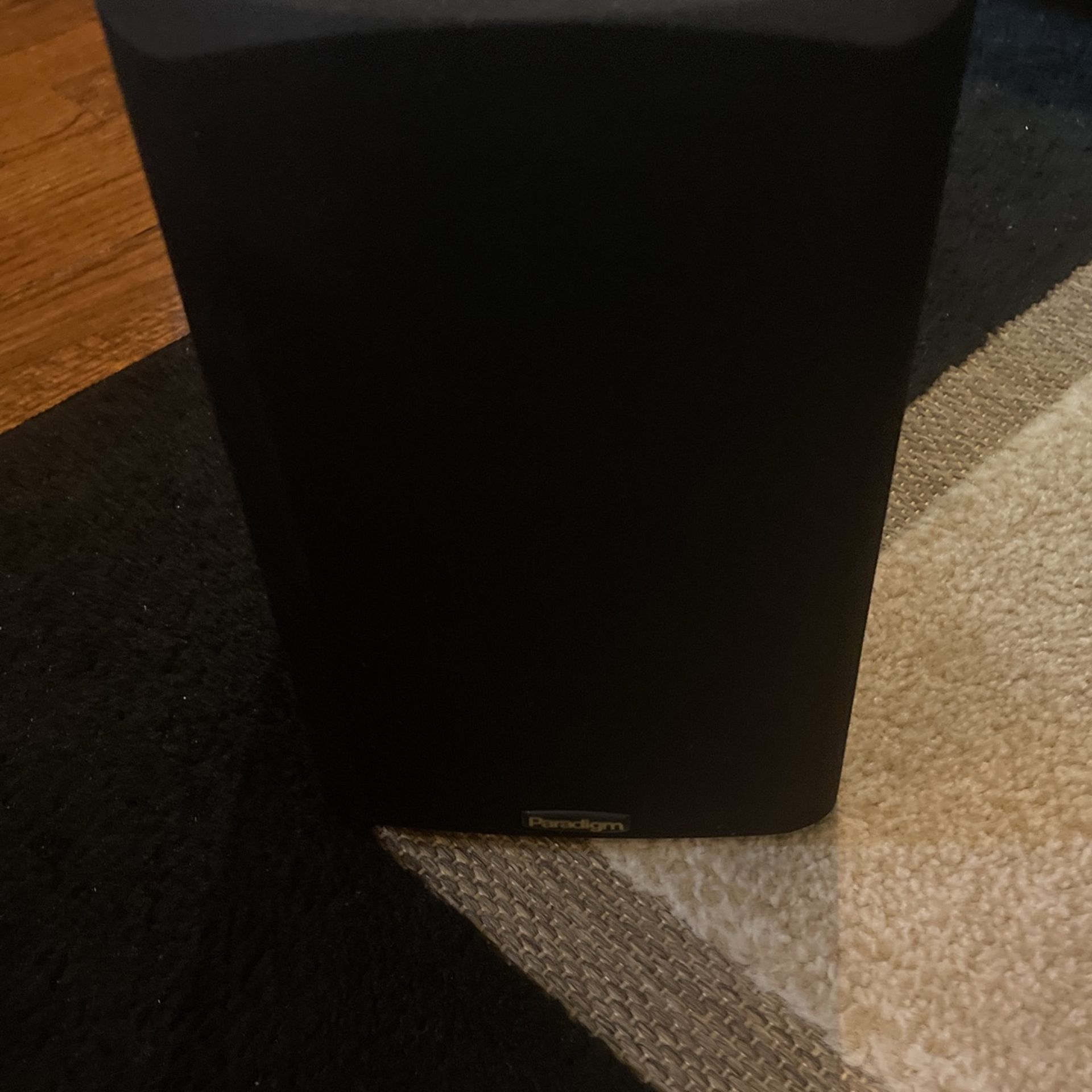 Paradigm Sub , Center , 2 Bookshelf Speakers