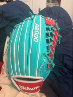 A2000 Brand New 12.25 Baseball Glove MLB Wilson