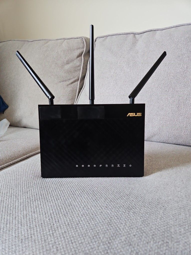 ASUS RT-AC68U Wireless Router