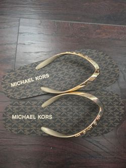 New size 10 Michael Kors flip flops