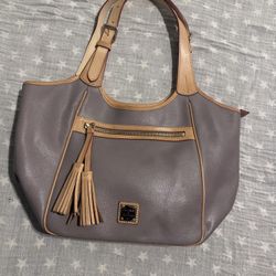 Gray Dooney and Bourke tote bag 