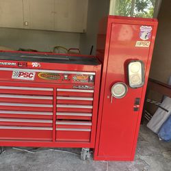 US general tool cabinet and drawers with wheels