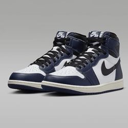 Nike Men's Air Jordan 1 Retro High OG Shoes