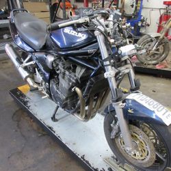 PARTED OUT - 2004 01-05 Suzuki Bandit 1200 GSF1200S - Motorcycle parts - 100058