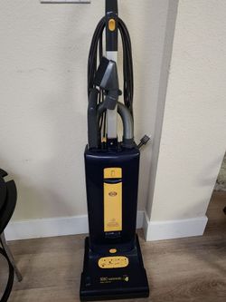 SEBO Automatic X4 Upright Vacuum Cleaner