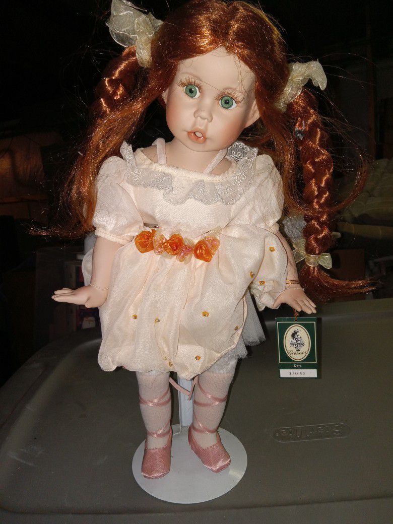 Vintage Gepeddo Porcelain Doll With Stand