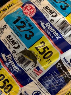 Romex 12/3 250ft Electric Copper Wire New Roll( Price Is Firm )
