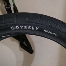 One Like New Odyssey Broc Tire 