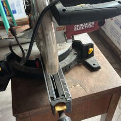 10 Compound Milter Saw