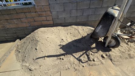Free sand. Pick up north hollywood