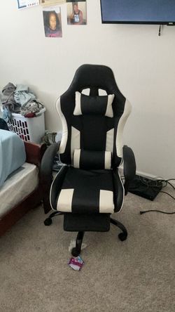 Gaming chair