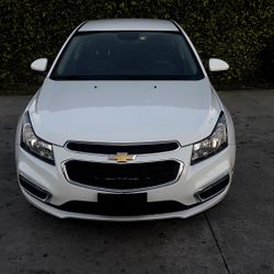 2016 Chevrolet Cruze Limited 1LT FWD Sedan For Sale In Excellent Working Condition Low Miles 