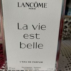 La Vie Est Belle By Lancome 