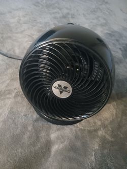 Vornado Compact Circulator Fan Black