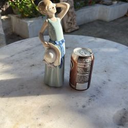 Little Girl Figurine Lladró