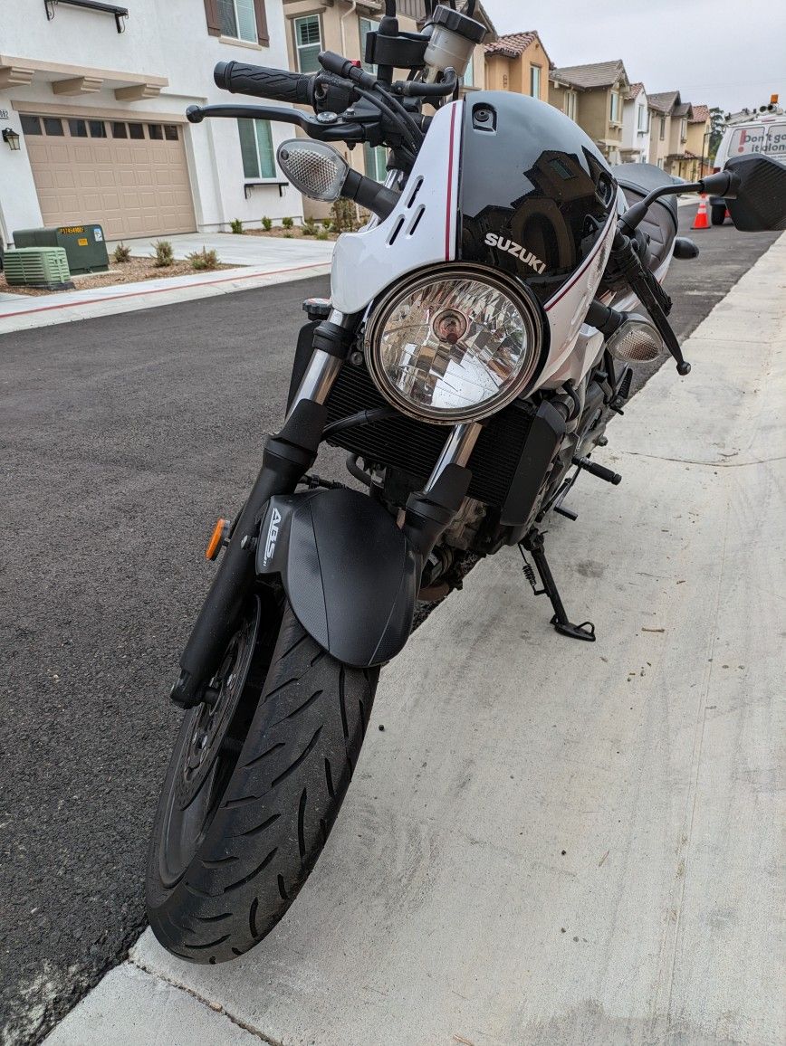 2019 Suzuki Sv650