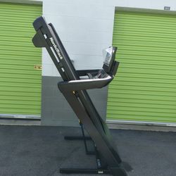 Brand New ! NordicTrack T Series 8 Treadmill