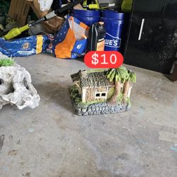 Fish Tank Decoration 