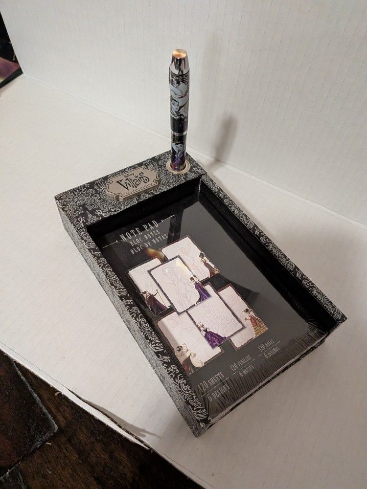 Disney Villains Designer Collection Notepad w/Pen