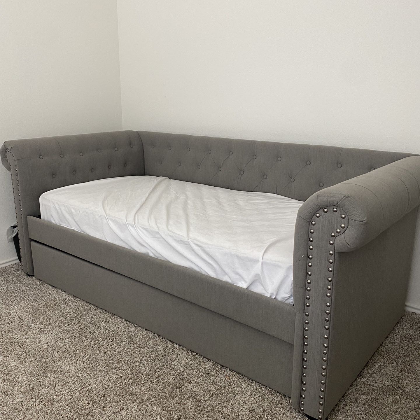 Gray Trundle Bed