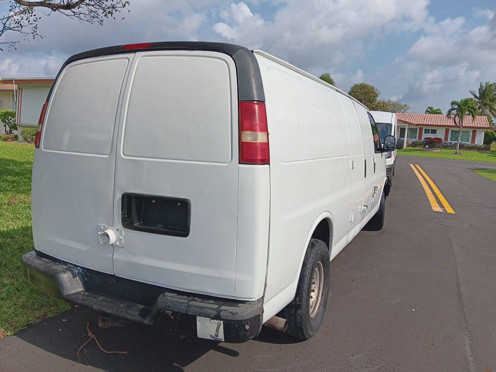 Chevy express 2(contact info removed)
