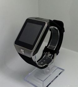 Brand new ! Smart watch with camera! Woman and men Smart watch! Talk , text, social media and more