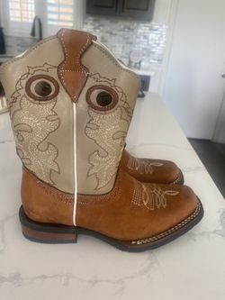 Girls Boots
