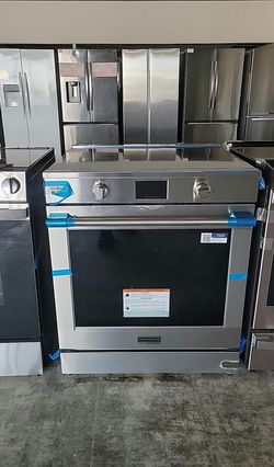 Frigidaire Professional Induction Range – Stainless, Convection/Air Fry