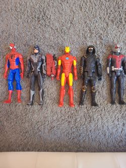 Set Of 5 Avenger 12" Action Figures.
