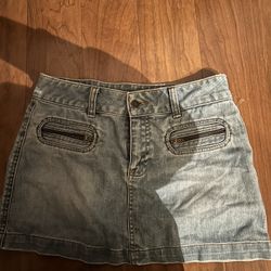 American Eagle Size 4 Skirt Women 