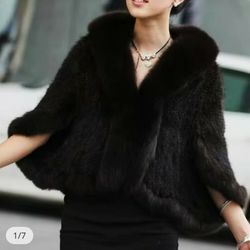 NEW KOREAN WOMEN’S WINTER GENUINE MINK FOX FUR WOVEN SHAWLFASHION FUR   BLACK  ONE SIZE  