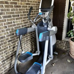 Precor AMT Adaptive Motion Trainer